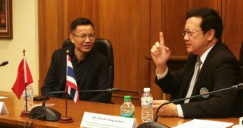 ต้อนรับและหารือกับทีมคณะจัดงาน China-ASEAN (Thailand) Commodity Fair (CACF)